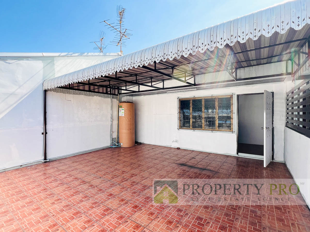 For RentShop HouseRamkhamhaeng, Hua Mak : Commercial Building for Rent Town in Town, area 30 sqw 360 sqm Good Location Near Ladprao, Pracha Uthit, Ramkhamhaeng : MF26R-001