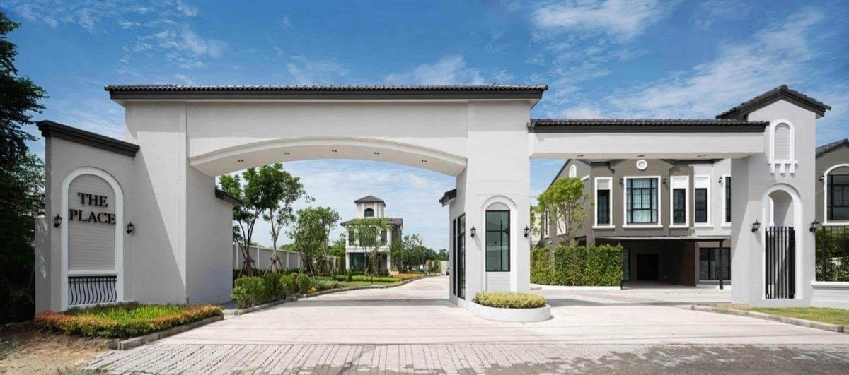 For SaleTownhomeRathburana, Suksawat : 🌳🔥 Urgent Sale! Corner Home – The Place, Most Private Unit in the Project 🔥🌳