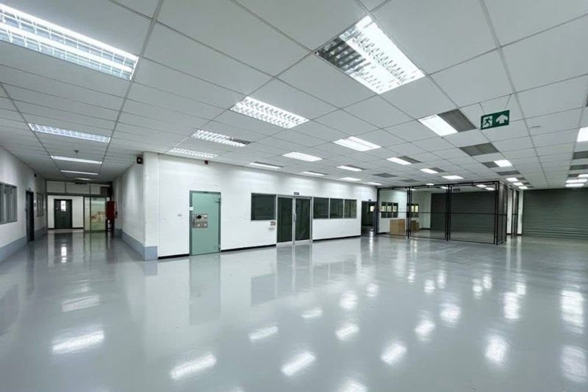 For SaleFactoryLadkrabang, Suwannaphum Airport : Factory for sale, 4 rai, purple area 🟣 usable area 6,700 sq m. #Latkrabang