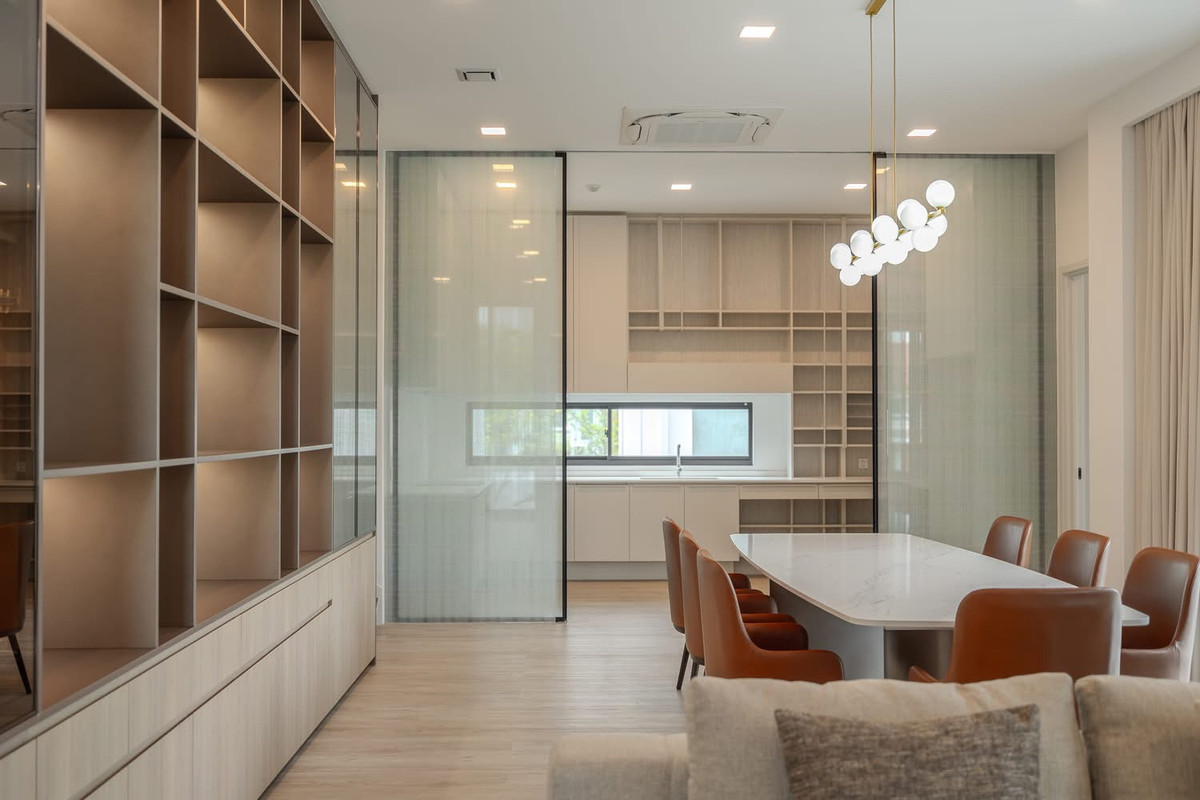 ขายบ้านพัฒนาการ ศรีนครินทร์ : ขายบ้านเดี่ยว3ชั้น โมเดิร์นลอฟท์ VIVE กรุงเทพกรีฑา พร้อมลิฟต์ ใกล้ Wellington College