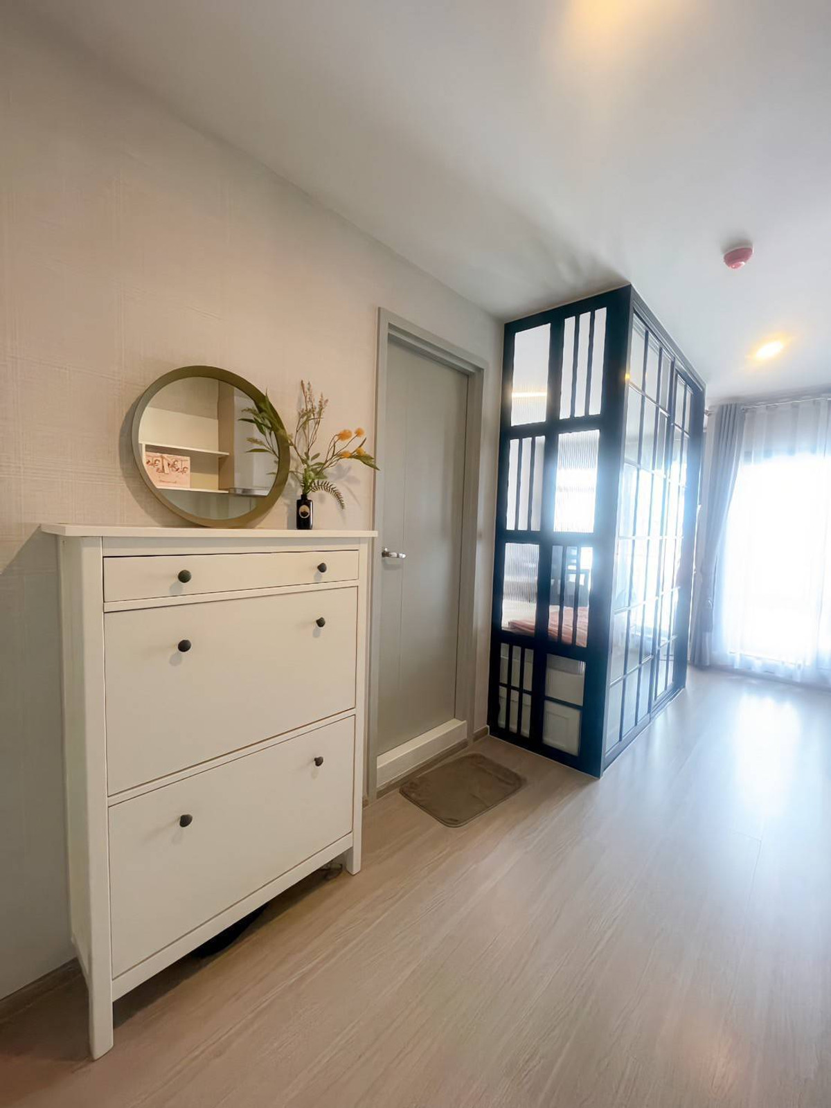 ให้เช่าคอนโดพระราม 9 เพชรบุรีตัดใหม่ RCA : Rent Aspire Asoke Ratchada Studio 25 Sqm Fullyfurnish 14,000-