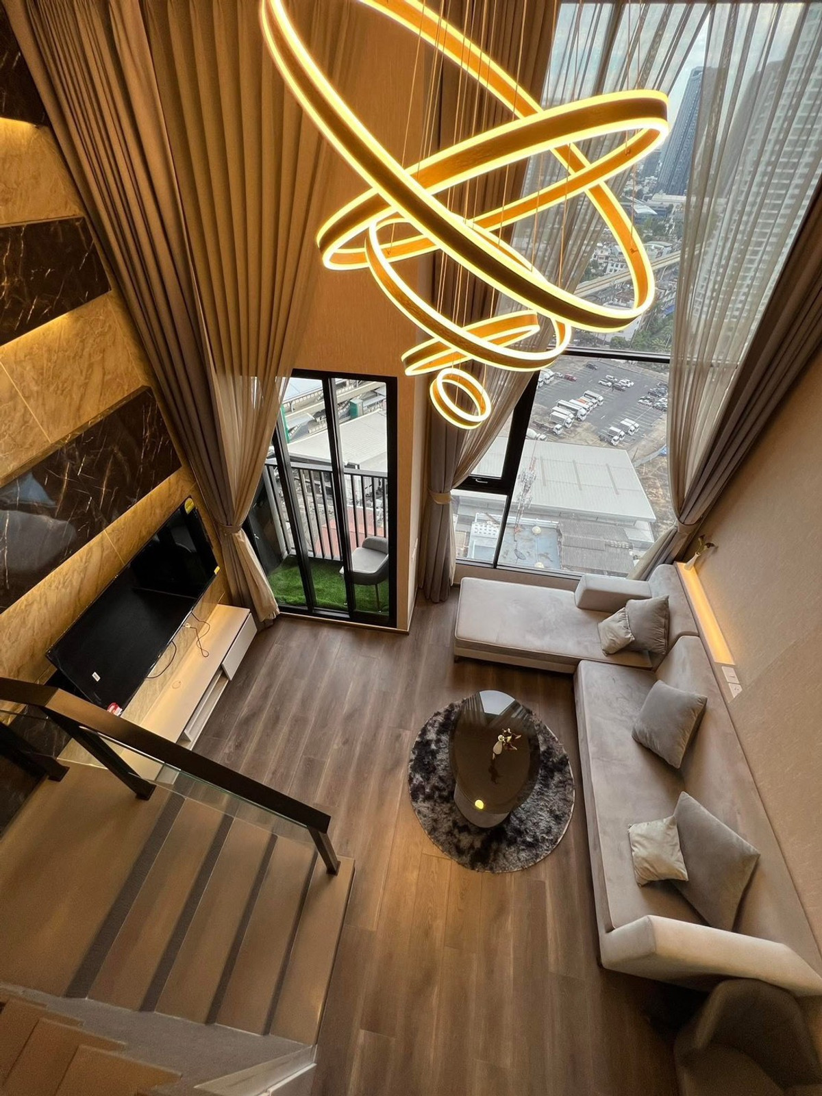 For SaleCondoKasetsart, Ratchayothin : KnightsBridge Space - Ratchayothin / Duplex 1 Bed (SALE WITH TENENT), KnightsBridge Space Ratchayothin / 1 bedroom Duplex. (Sold with tenant) PINP187