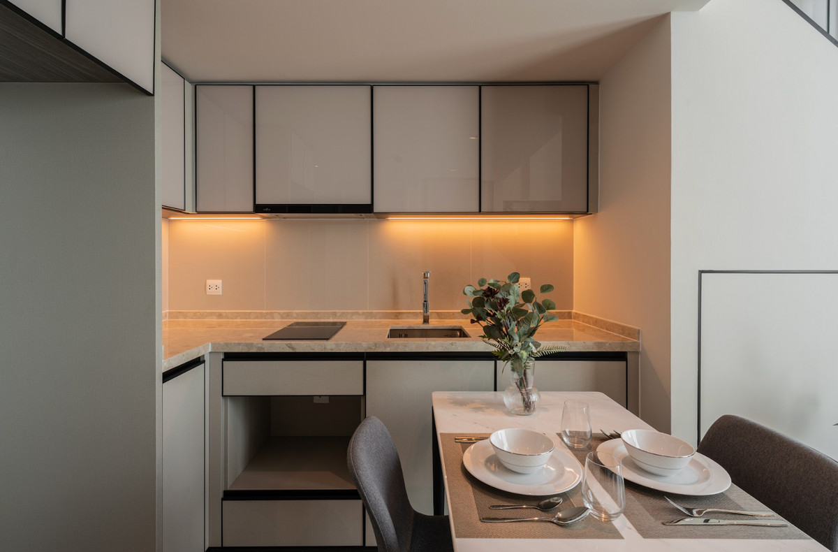 ให้เช่าคอนโดสะพานควาย จตุจักร : The Reserve Phahol - Pradipat  Duplex ราคาดีมาก เช่า 25,000 เท่านั้น  ห้องใหญ่ 39sqm ติด BTS สะพานควาย เดินทางสะดวก นัดชมได้เลย 064-6696546 มินนี่   เบอร์นี้แอทไลน์ได้เลยค่ะ