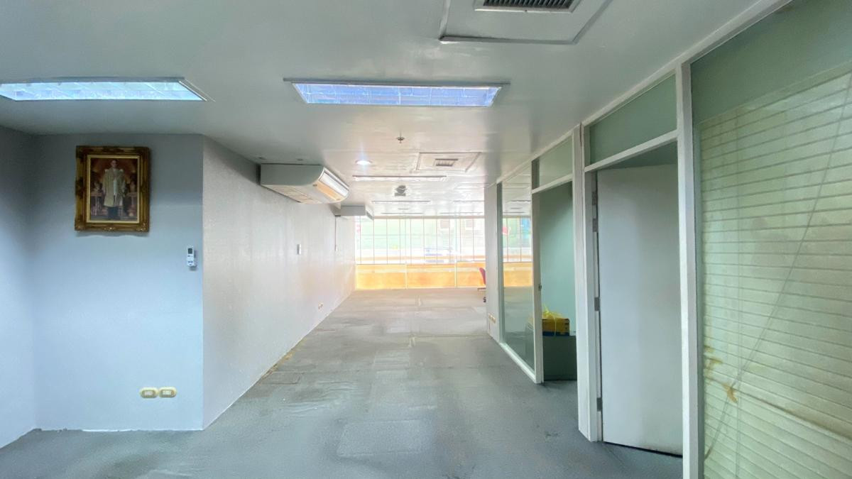 ให้เช่าสำนักงานราชเทวี พญาไท : ให้เช่า สำนักงาน 150 ตรม. อาคารพญาไทเพลส ใกล้ BTS พญาไท เพียง 100 เมตร / Line @matchingproperty