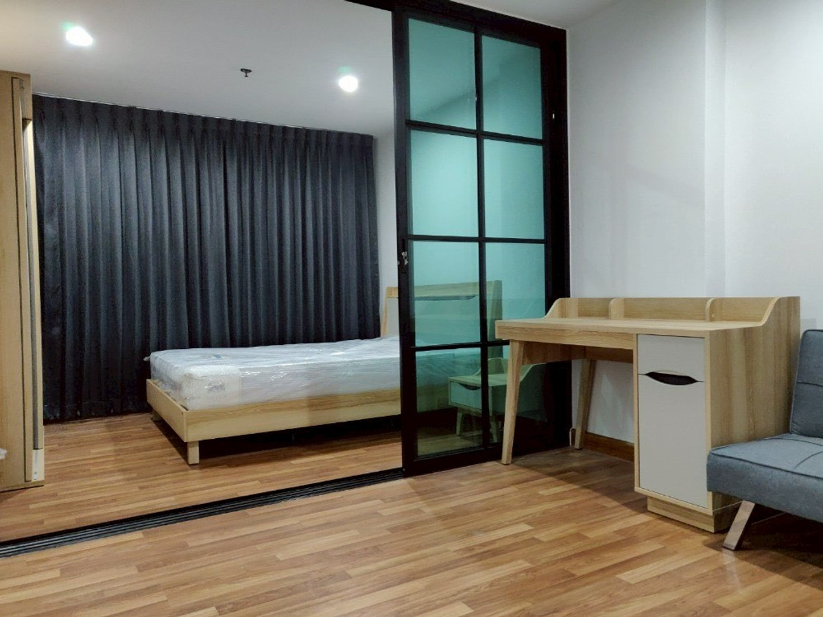 For RentCondoBang Sue, Wong Sawang, Tao Pun : ★ Regent Home Bangson 27 ★ 28 sq m, 14th floor (1 bedroom, 1 bathroom), ★ Next to MRT Bang Son ★ Near Big C and Lotus ★ Numerous amenities ★ Fully furnished with appliances ★