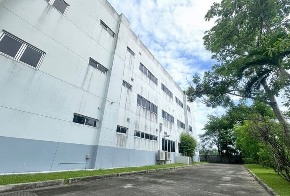 For SaleFactoryLadkrabang, Suwannaphum Airport : Factory for sale, 4 rai, purple area 🟣 usable area 6,700 sq m. #Latkrabang