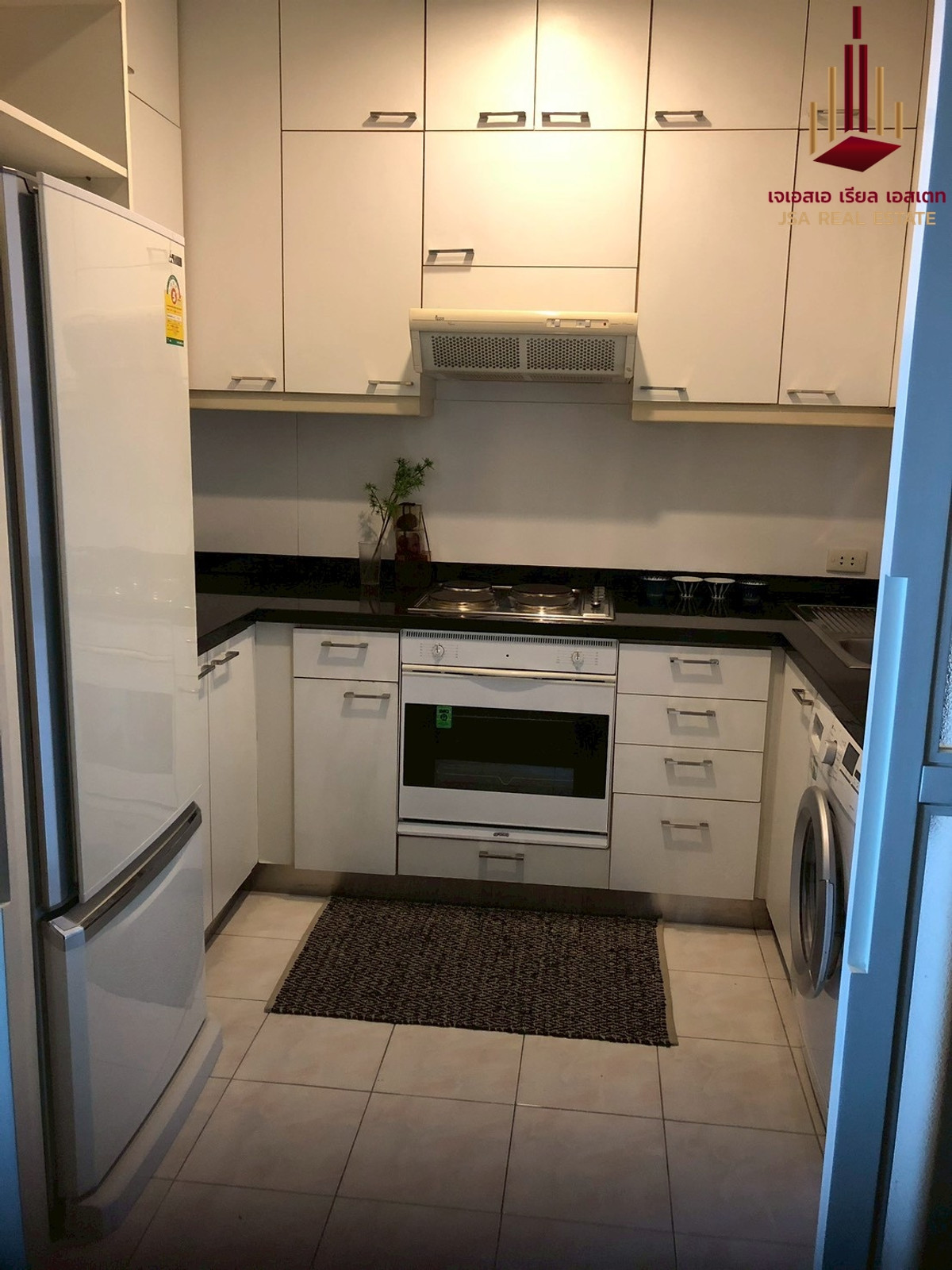 ให้เช่าคอนโดวิทยุ ชิดลม หลังสวน : ✨ For Rent: President Place Condo ✨  💰 Only 75,000 THB/month