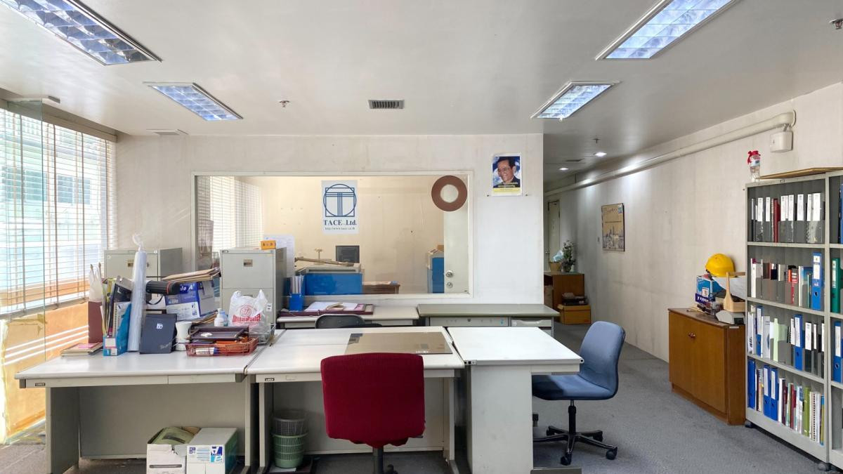 ให้เช่าสำนักงานราชเทวี พญาไท : ให้เช่า สำนักงาน 150 ตรม. อาคารพญาไทเพลส ใกล้ BTS พญาไท เพียง 100 เมตร / Line @matchingproperty