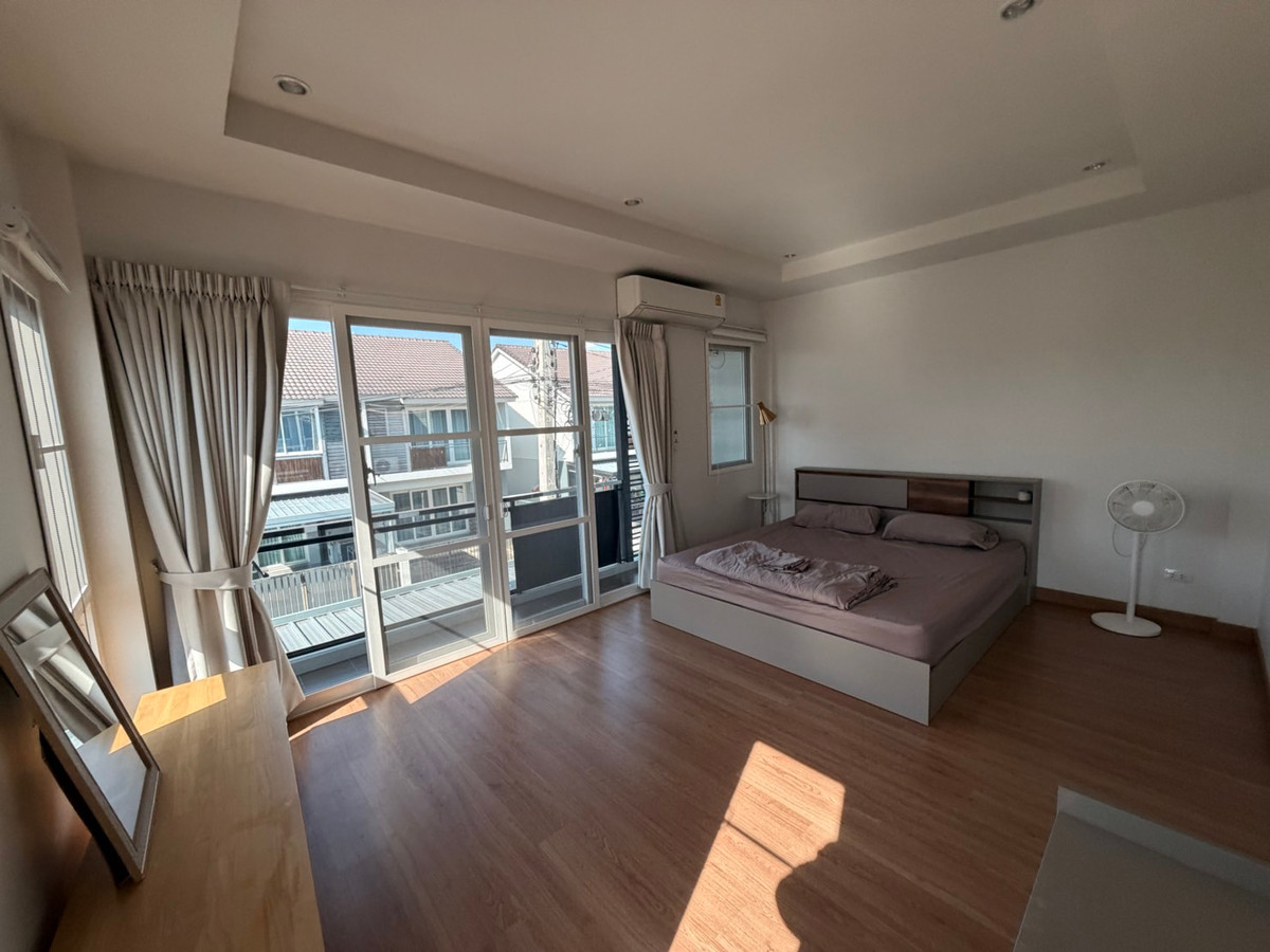 For SaleTownhomeChiang Rai : New town home, ready to move in, corner room, beautiful garden.