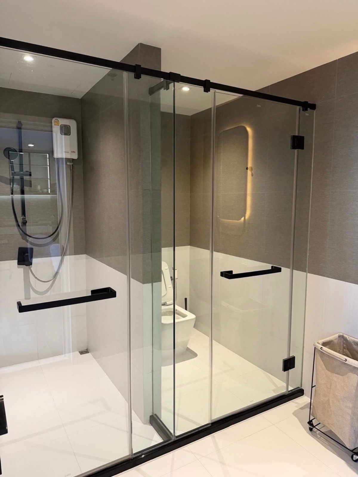 ให้เช่าคอนโดพระราม 3 สาธุประดิษฐ์ : เช่า The key rama 3 ( เดอะ คีย์ พระราม 3 )🛏️ 1 ห้องนอน 📚1 ห้องทำงาน 🛁 1 ห้องน้ำ 🛋️ 1 ห้องนั่งเล่น ขนาด 53 ตรม. อาคารเดียว ชั้น 29 🌅 วิวเมือง ✨ ราคา 24,000 บาท ✨