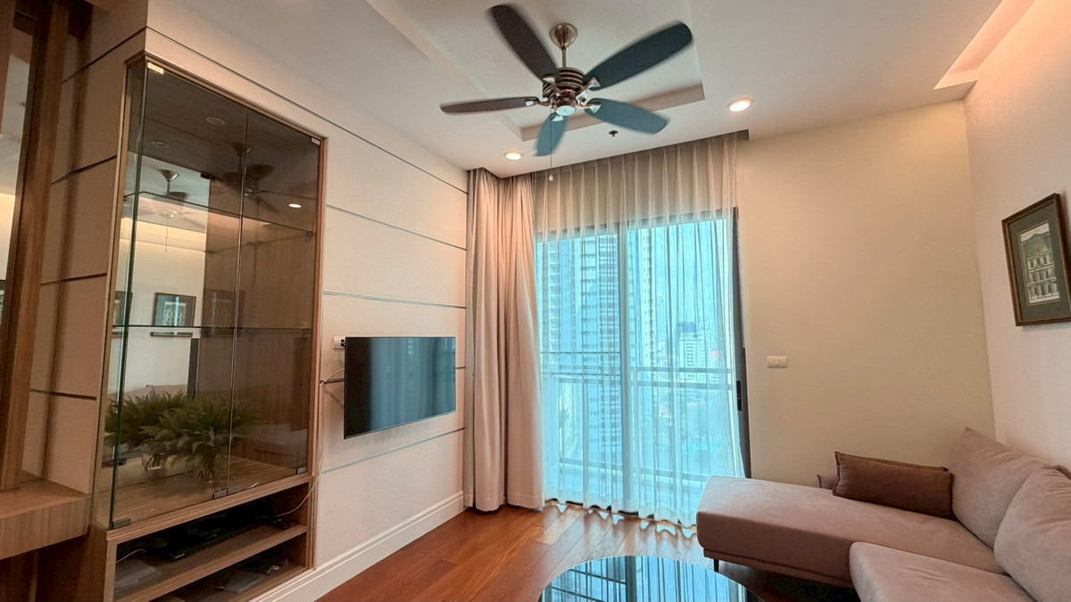For RentCondoSukhumvit, Asoke, Thonglor : ให้เช่า Bright Sukhumvit 24 ราคา 55,000 บาท [MPr251265]