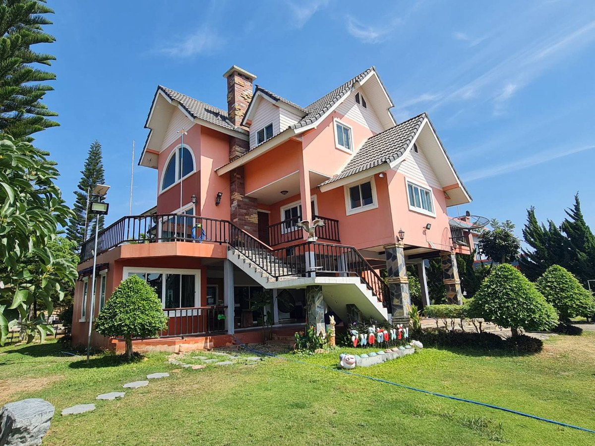 For SaleHousePak Chong KhaoYai : #Cabin In The Wild for sale #European style house on an area of ​​260 sq m, 4 bedrooms, 5 bathrooms, with a guest house. Holiday Park Khao Yai Project (Cabin Zone)