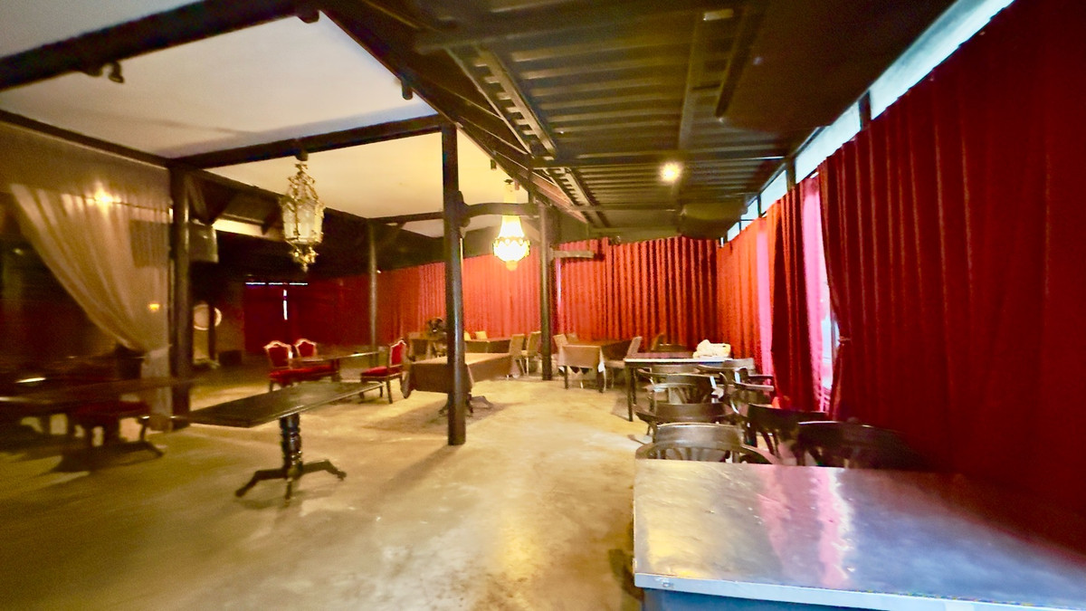 ให้เช่าที่ดินเลียบทางด่วนรามอินทรา : ให้เช่าที่ดินพร้อมสิ่งปลูกสร้าง ริมถนนประดิษฐ์มนูญธรรม เนื้อที่ 200 ตรว. เลียบทางด่วนเอกมัยรามอินทรา