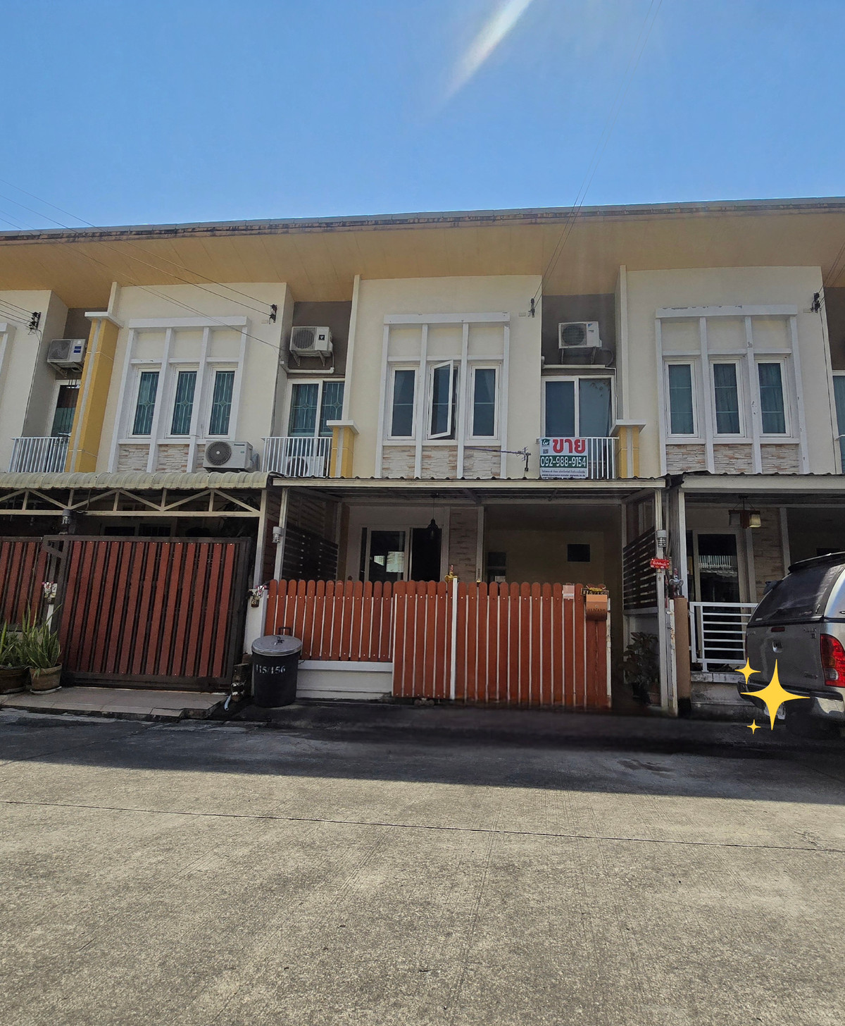 ขายทาวน์โฮมมหาชัย สมุทรสาคร : ทาวน์โฮม 2 ชั้น โกลเด้นทาวน์ พระราม 2 เฟส1 ตกแต่งพร้อมอยู่