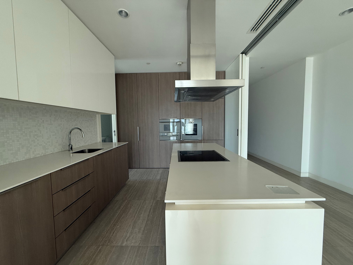 For SaleCondoWitthayu, Chidlom, Langsuan, Ploenchit : 🏠✨ 185 Rajadamri | 1 Bedroom for Sale (HBH-ST-112)