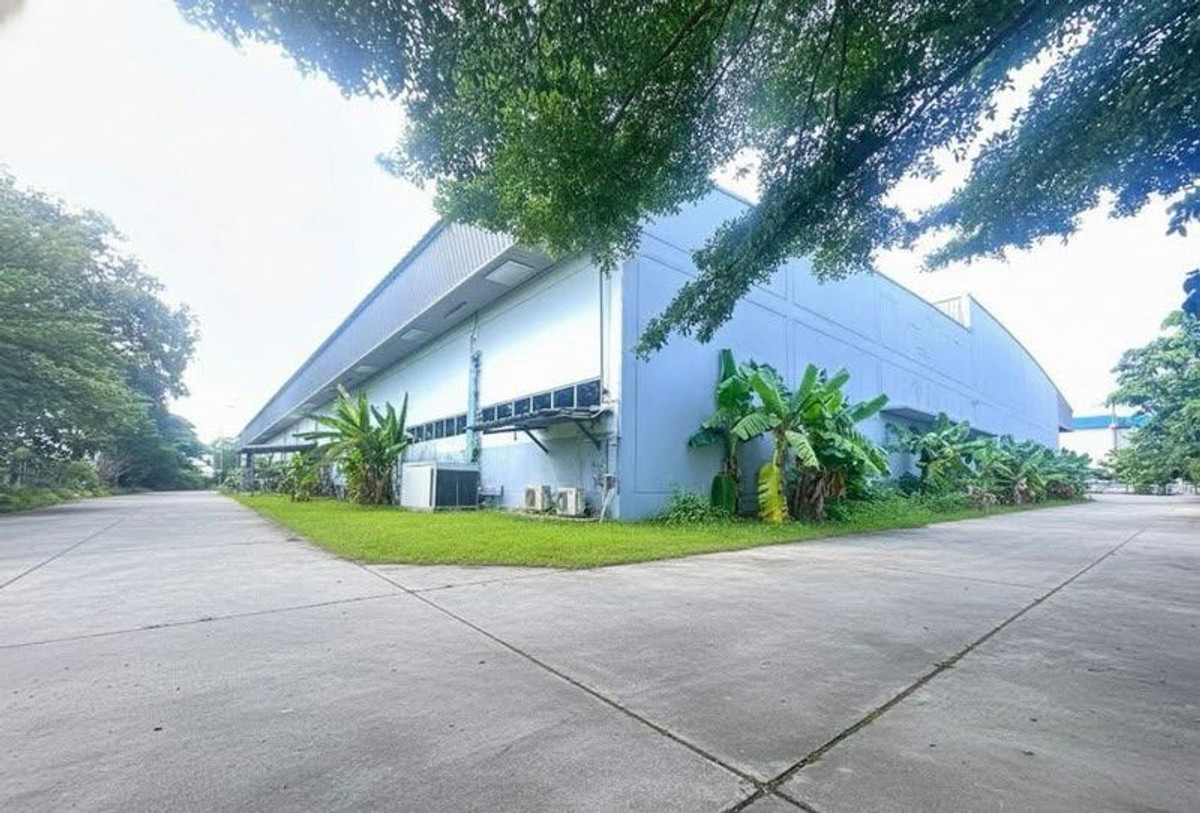 For SaleFactoryLadkrabang, Suwannaphum Airport : Factory for sale, 4 rai, purple area 🟣 usable area 6,700 sq m. #Latkrabang