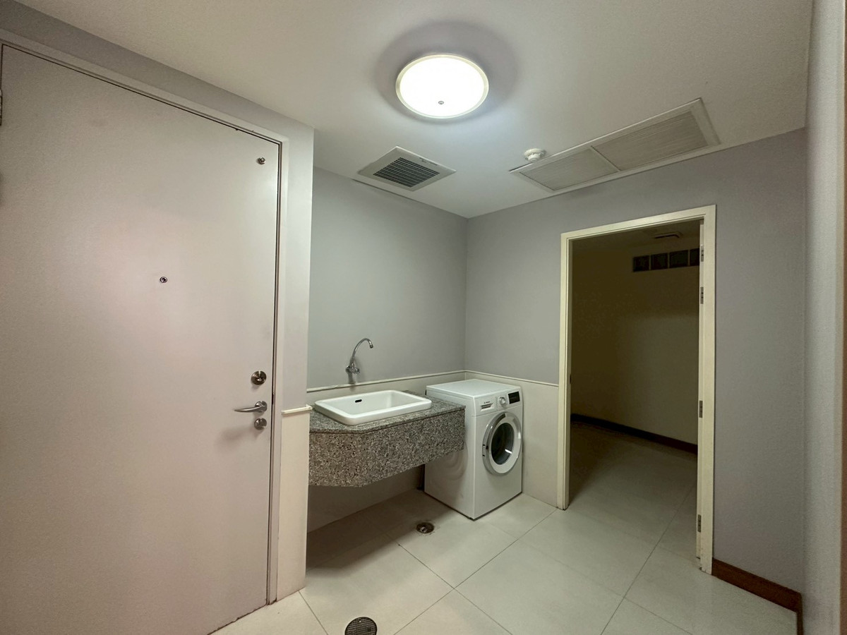 For RentWitthayu, Chidlom, Langsuan, Ploenchit :  💎FOR RENT | 3 Beds | Luxury Apartments | Wireless Road | Pet Friendly | Low-Rise | Exclusive Living | Lumpini Park  | Ploenchit