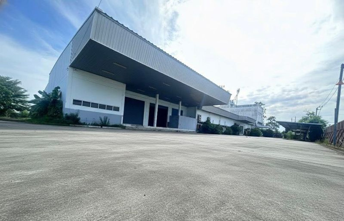 For SaleFactoryLadkrabang, Suwannaphum Airport : Factory for sale, 4 rai, purple area 🟣 usable area 6,700 sq m. #Latkrabang