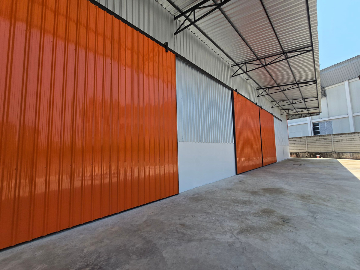 For RentWarehouseMahachai Samut Sakhon : MTK037 Warehouse for rent, Rama 2, Tha Chin, Mahachai, Tha Sai, Samae Dam, Bang Bon, Samut Sakhon Province.