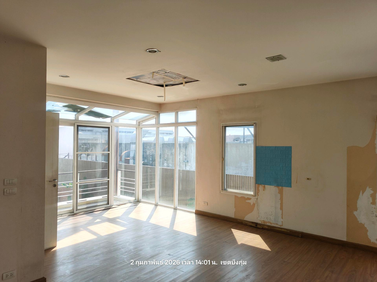 ขายบ้านนวมินทร์ รามอินทรา : ขาย 16 ล้าน ลดเหลือ 11.2 ล้าน (ขายตามสภาพ) The primary prestige รัชดา-รามอินทรา