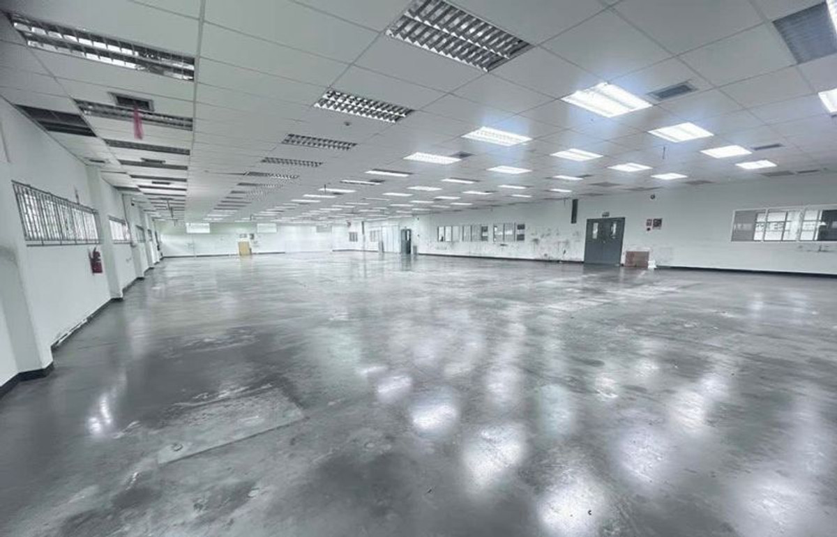 For SaleFactoryLadkrabang, Suwannaphum Airport : Factory for sale, 4 rai, purple area 🟣 usable area 6,700 sq m. #Latkrabang