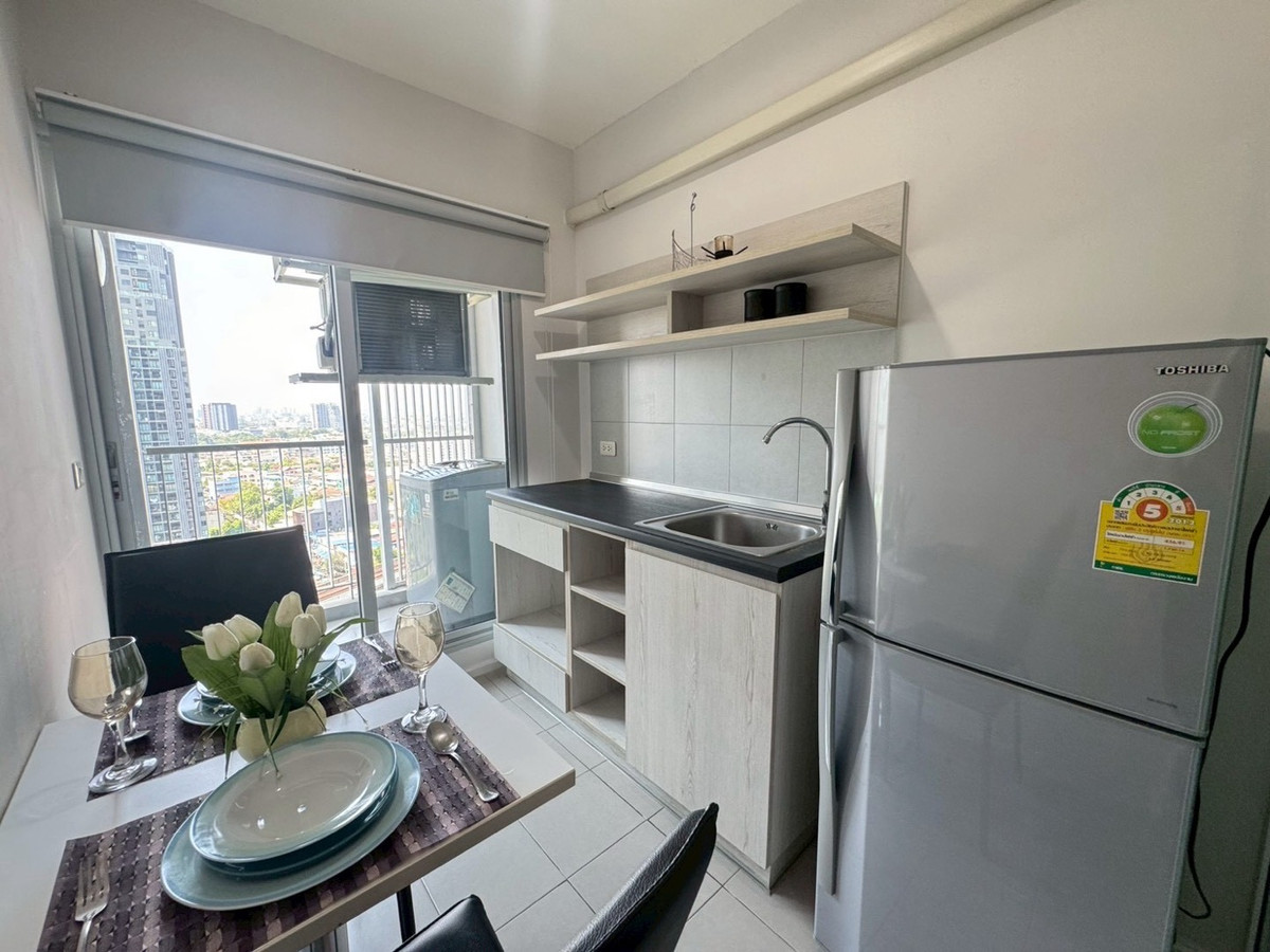 For RentCondoThaphra, Talat Phlu, Wutthakat : !!Here comes the most popular project in Talat Phlu.  💖If you're next to BTS Talat Phlu, you have to come here.💖🟢For rent Aspire Sathorn-Tha Phra🟢