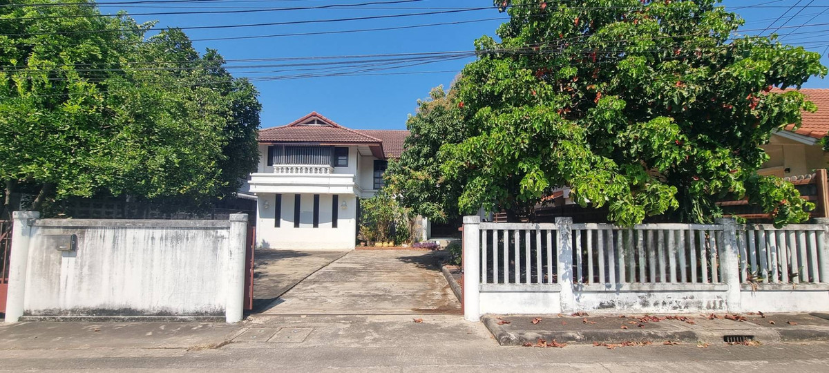 For SaleHousePathum Thani,Rangsit, Thammasat : Chuan Chuen Garden Ville / 5 Bedrooms (FOR SALE) AOM045