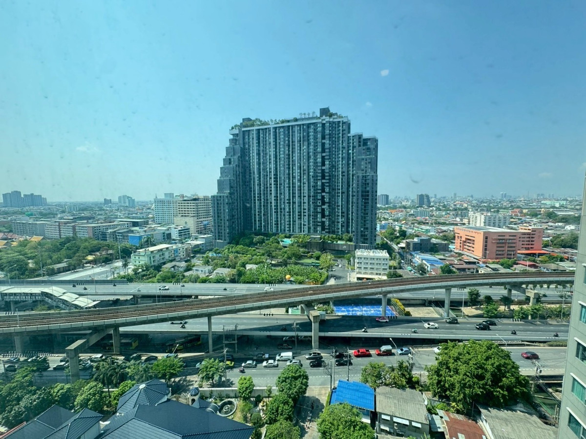 For RentCondoThaphra, Talat Phlu, Wutthakat : !!Here comes the most popular project in Talat Phlu.  💖If you're next to BTS Talat Phlu, you have to come here.💖🟢For rent Aspire Sathorn-Tha Phra🟢