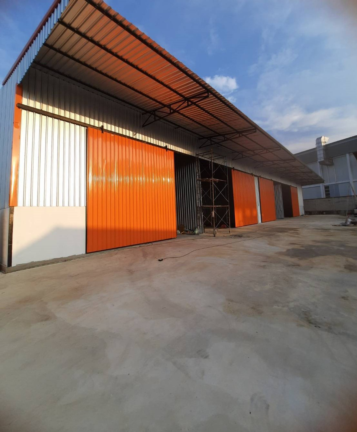 For RentWarehouseMahachai Samut Sakhon : MTK037 Warehouse for rent, Rama 2, Tha Chin, Mahachai, Tha Sai, Samae Dam, Bang Bon, Samut Sakhon Province.