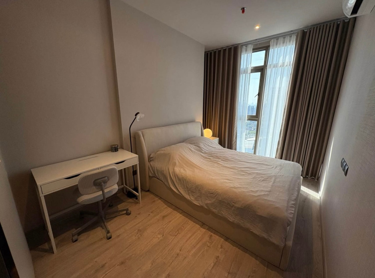 ให้เช่าคอนโดสุขุมวิท อโศก ทองหล่อ : ให้เช่า Rhythm Ekkamai Eatate ราคา 35,000 บาท [TTr260201]