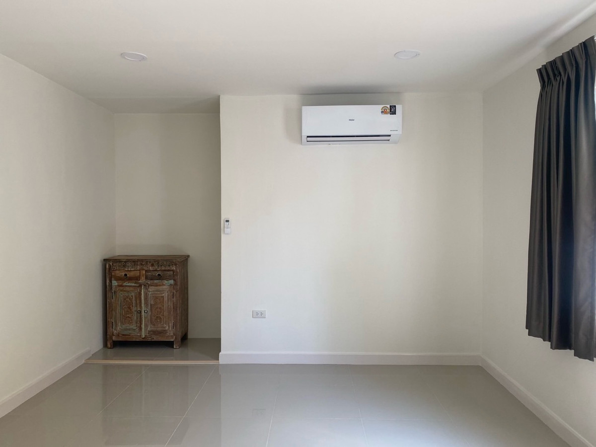 For RentHouseMin Buri, Romklao : House for rent Perfect Place Private Zone Ram 164 near RIS School 2.5km.