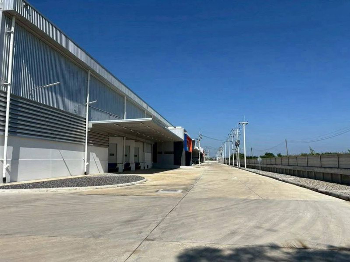 ให้เช่าโรงงานพัทยา บางแสน ชลบุรี สัตหีบ : 🕋 ให้เช่าโรงงาน / โกดัง 2,883 ตรม. ผังม่วงลาย พานทอง ชลบุรี