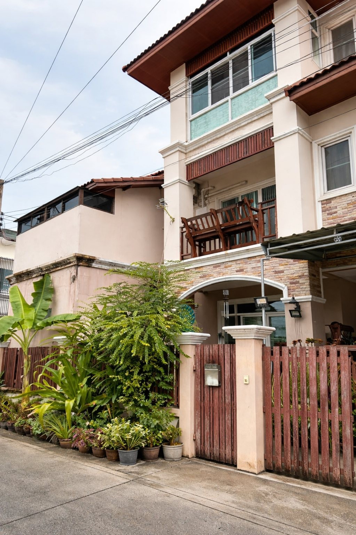 For SaleHouseNonthaburi, Bang Yai, Bangbuathong : Nonsi Villa / 4 Bedrooms (For Sale), Nonsi Villa / 4 Bedrooms (FOR SALE) AOM047