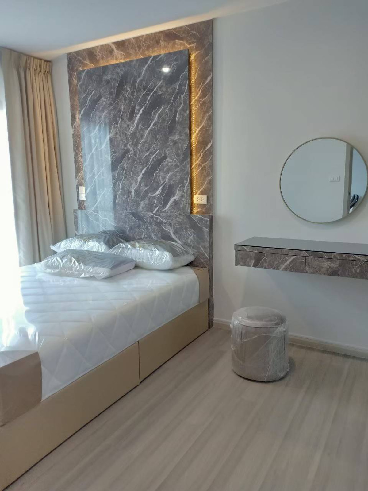 For RentCondoPinklao, Charansanitwong : ***Beautiful room, ready to move in*** The Parkland Charan-Pinklao > MRT Bang Yi Khan