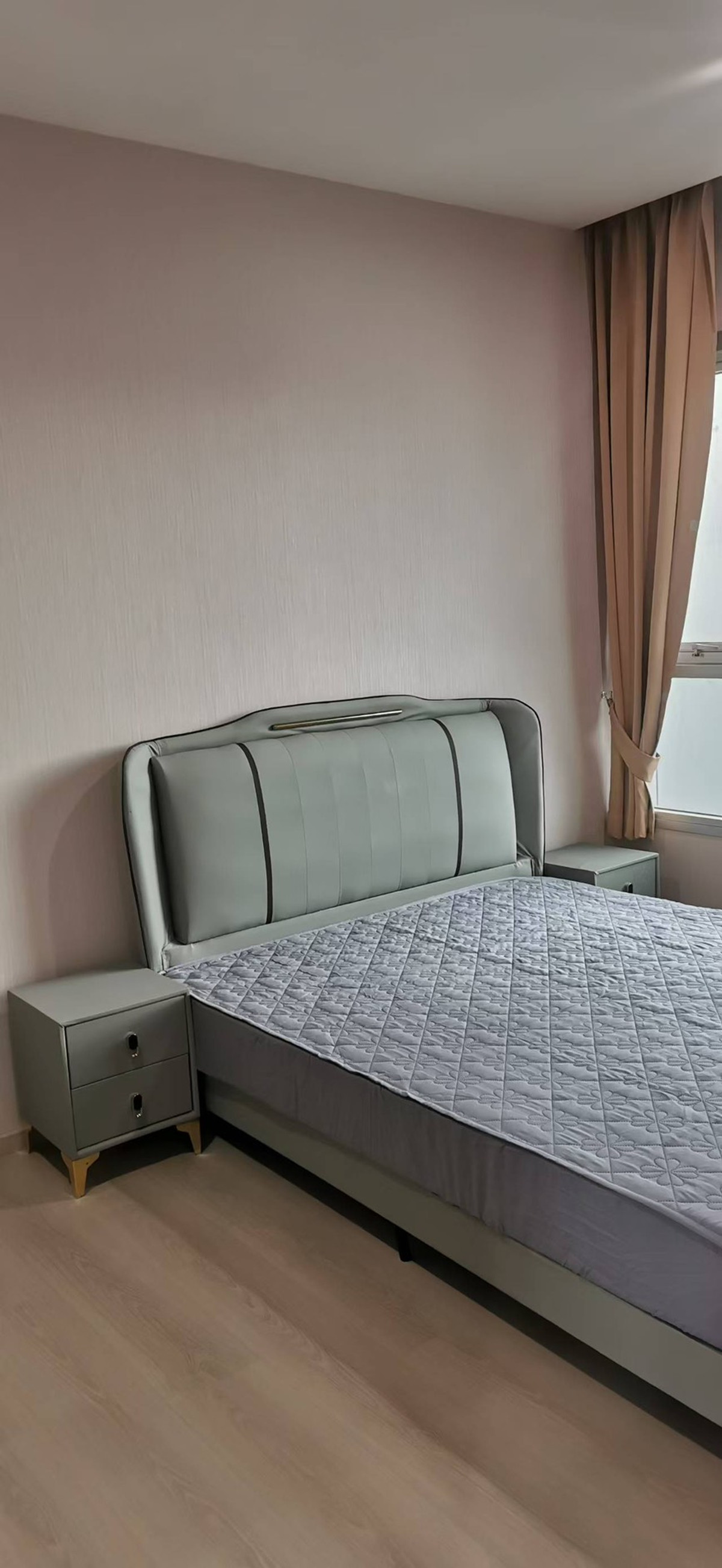 ให้เช่าคอนโดรัชดา ห้วยขวาง : ห้องว่างให้เช่าแล้ว! Life Ratchadapisek  from MRT Huaykhwang 1 ห้องนอน plus 1ห้องน้ำ 46 ตรม. 18,000ต่อเดือน