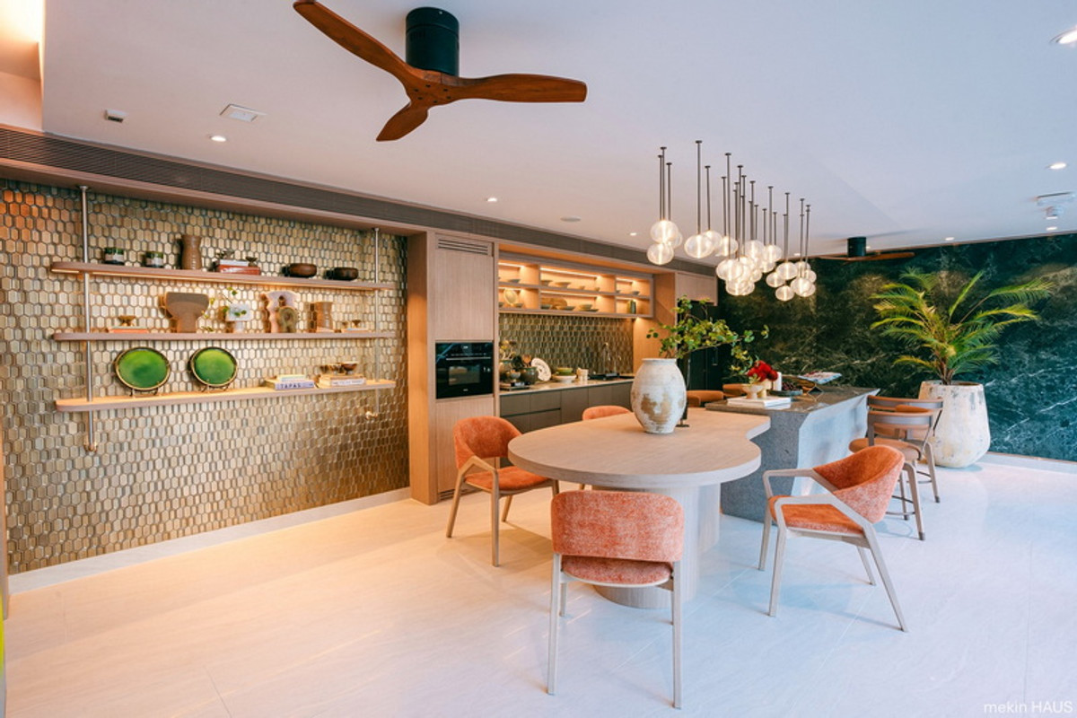 For SaleCondoChiang Mai : Mekin HAUS Chiang MaiPet-Friendly Condominium with Doi Suthep Views 🌿One of the rarest residences in Chiang MaiGuaranteed best price 💯📞 Call: 061-450-0944