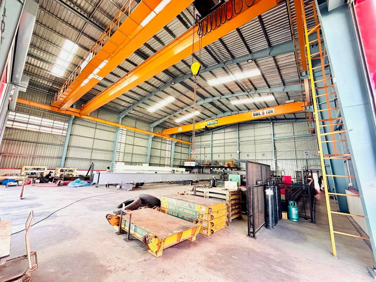 For SaleFactoryMahachai Samut Sakhon : Factory for sale, land area 2.5 rai, 2 buildings, usable area 1,668 sq m.