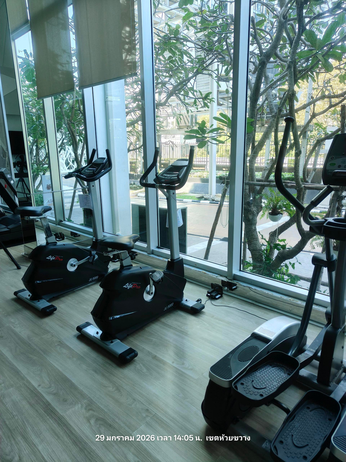 For SaleCondoRama9, Petchburi, RCA : Selling aspire rama9 5.35 million