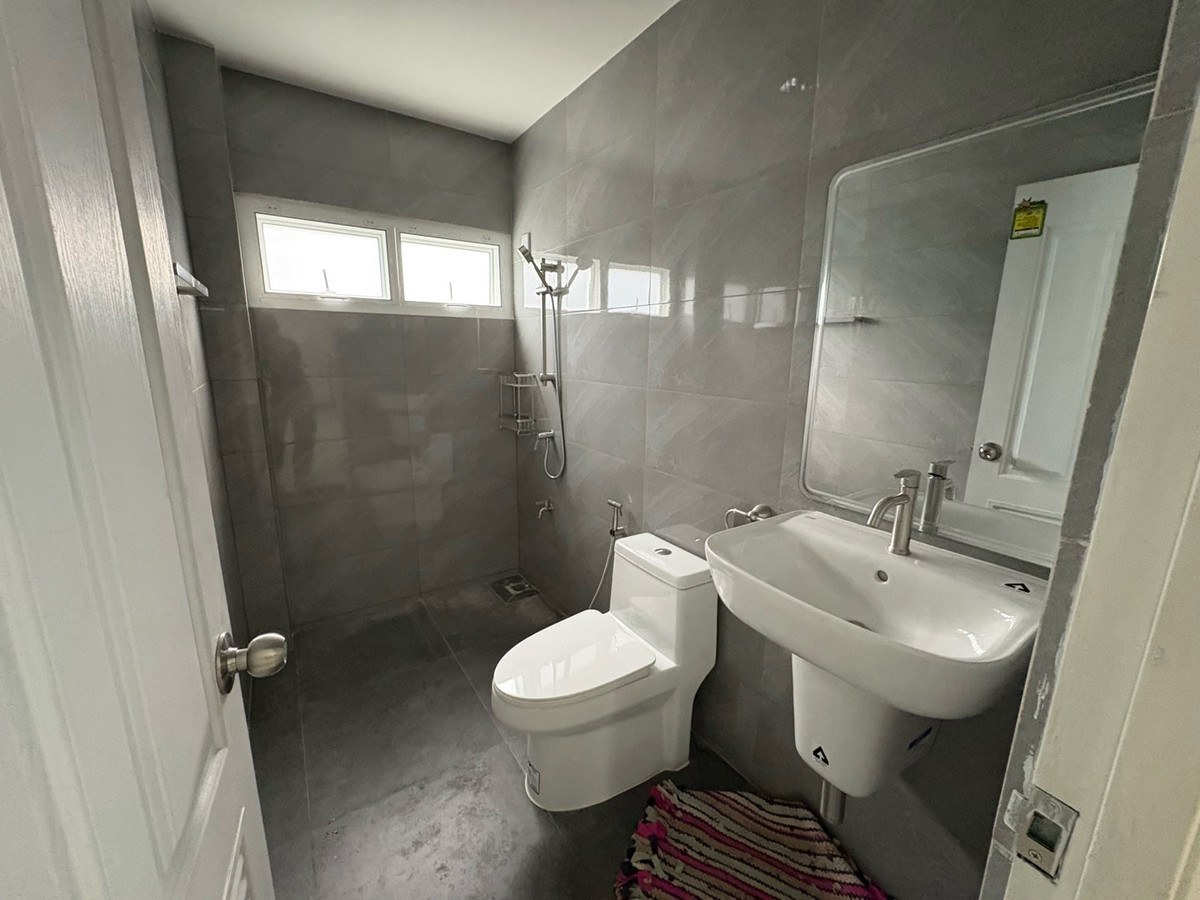 For RentHouseMin Buri, Romklao : Rent-rent-buy house Perfect Place Ram 164  near RIS School