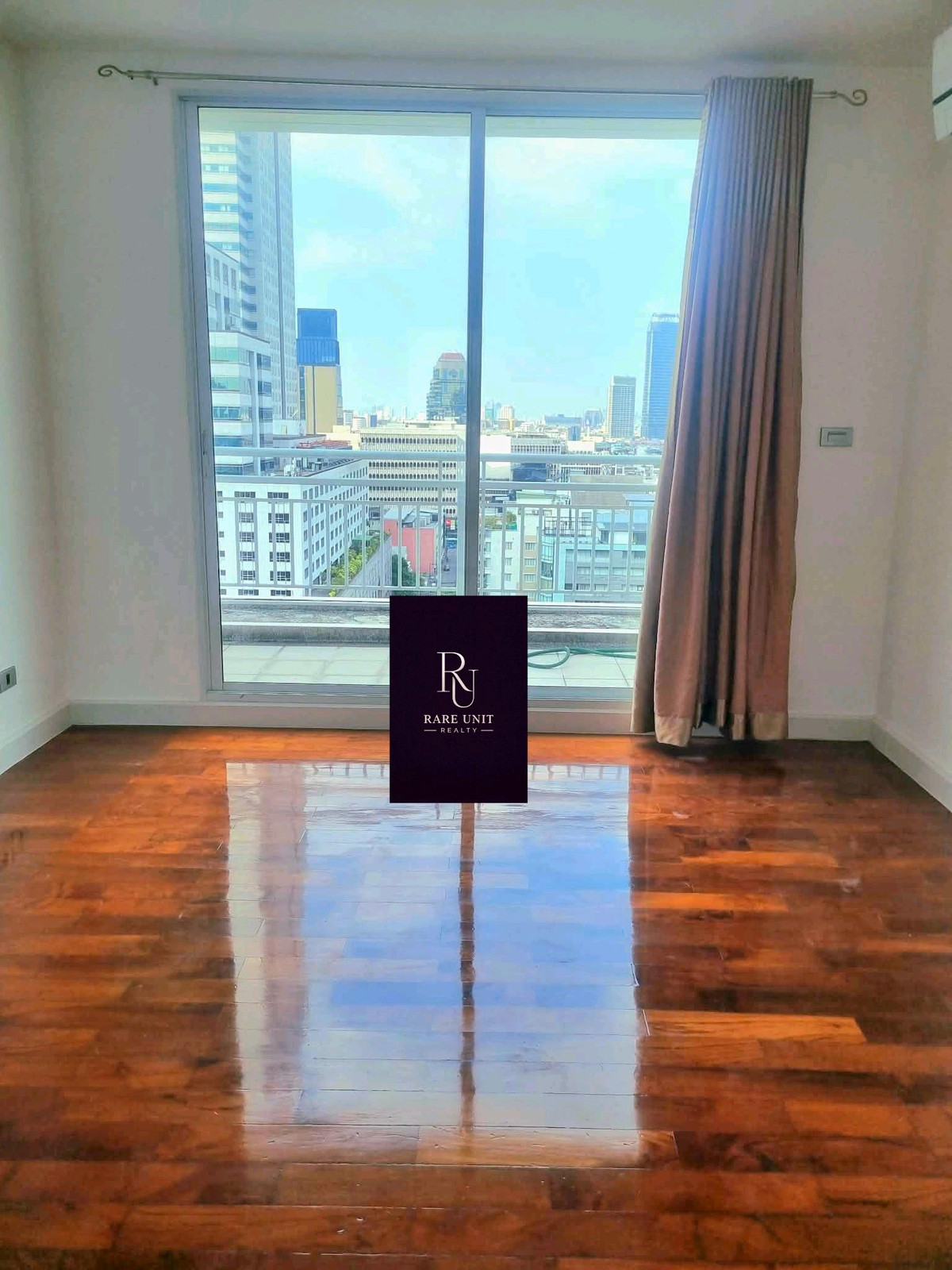 ขายคอนโดสีลม ศาลาแดง บางรัก : 🔥URGENT Price 🔥Baan Siri Silom✨️68sqm.✨️7.199mb✨️0941794554
