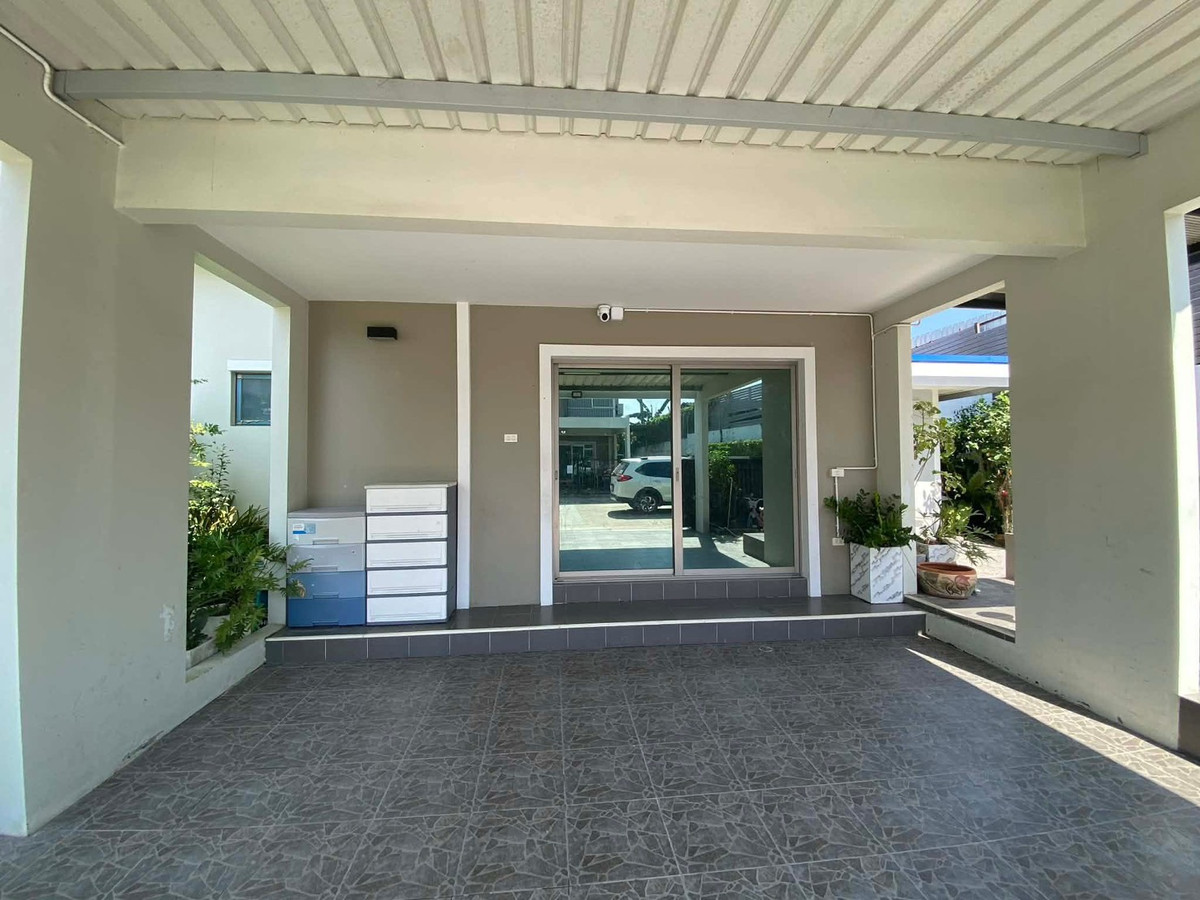 For SaleHousePattaya, Bangsaen, Chonburi : Life @Banglamung / 3 bedrooms (for sale), Life @Banglamung / 3 Bedrooms (FOR SALE) YEAN098