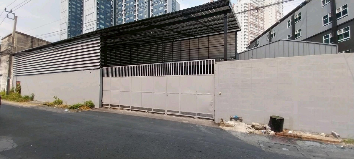 ให้เช่าโกดังราษฎร์บูรณะ สุขสวัสดิ์ : โกดังพร้อมออฟฟิส ให้เช่า 245 ตรว.
พื้นที่ใช้สอย 980 ตรม. ทำเล ราษฎร์บูรณะ ซ.8 , ซ.10