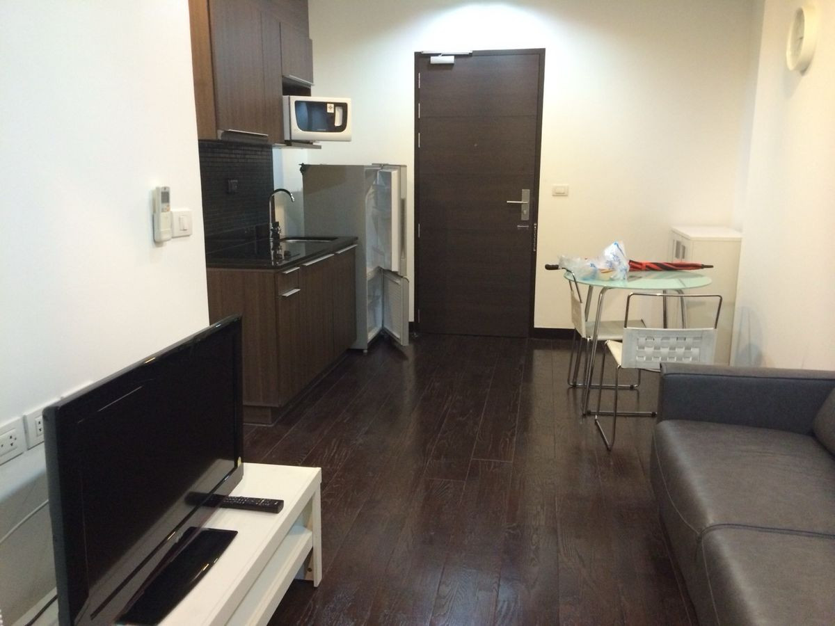 For SaleCondoRatchathewi,Phayathai : Ideo Q Phayathai【𝐒𝐄𝐋𝐋 & 𝐑𝐄𝐍𝐓】🔥Modern, stylishly coordinated room with complete functionality🔥 Contact Line ID: @hacondo