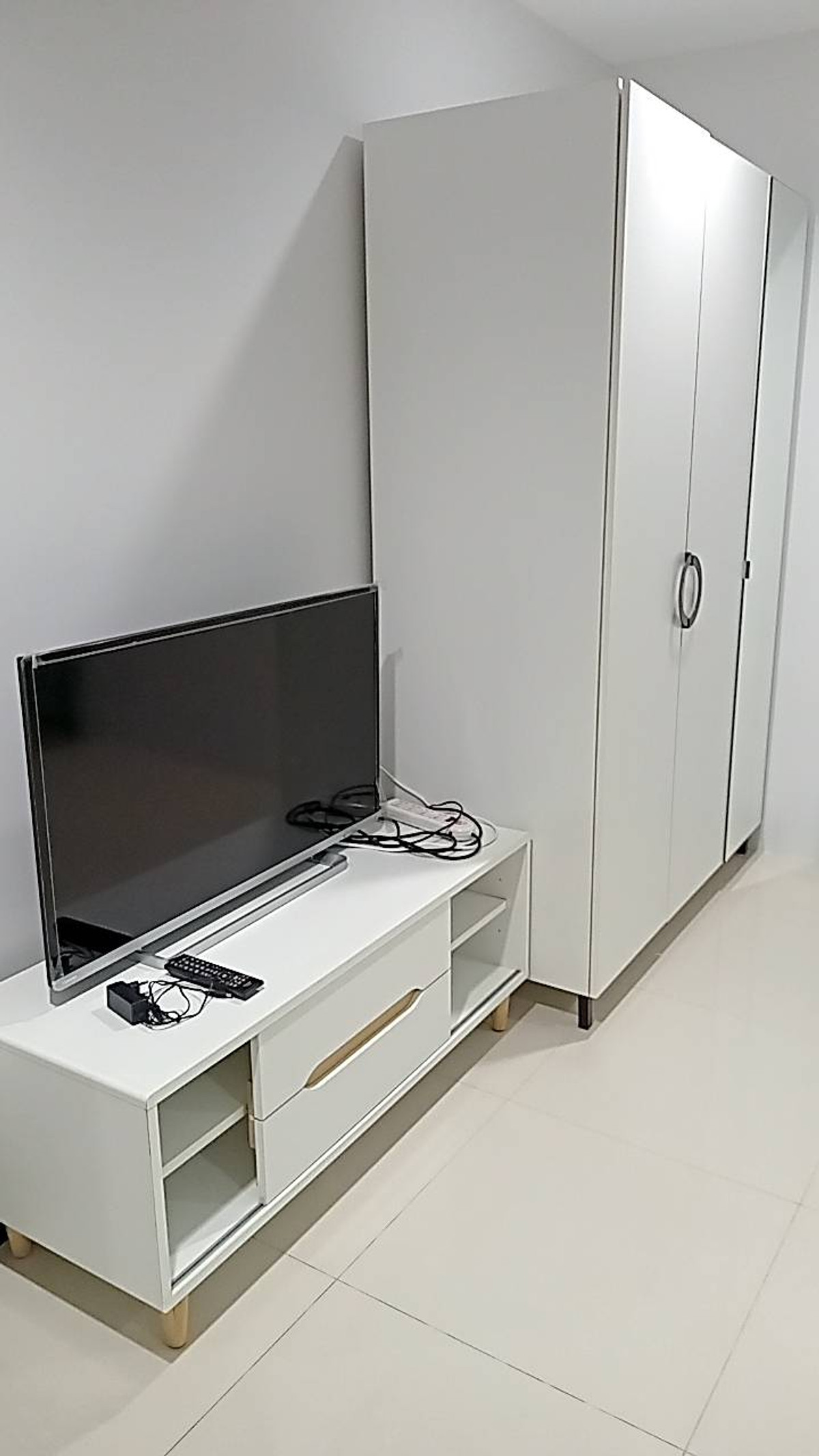 ให้เช่าคอนโดสุขุมวิท อโศก ทองหล่อ : 🏙️ Condo for Rent – Sukhumvit Living Town (สุขุมวิท ลิฟวิ่งทาวน์)