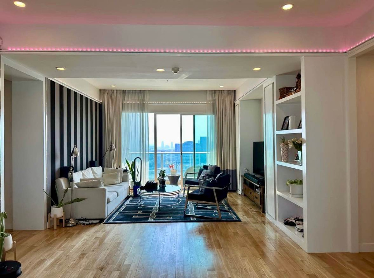 ขายคอนโดสุขุมวิท อโศก ทองหล่อ : ขายคอนโด Millennium Residence ใกล้ BTS อโศก | 3 ห้องนอน 4 ห้องน้ำ 146 ตร.ม. | คอนโดสุขุมวิท ราคาดี