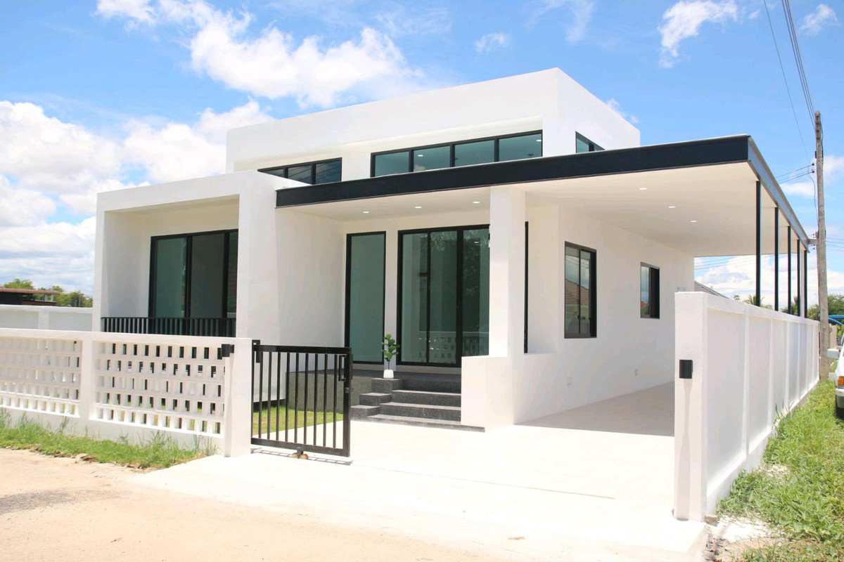 ขายบ้านลำพูน : บ้านสร้างใหม่ ใกล้ รพ. ลำพูน ต. เหมืองง่า