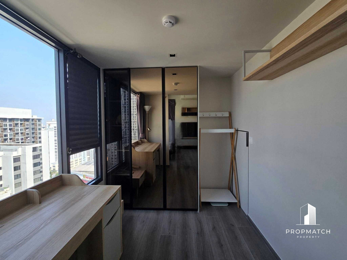 For SaleCondoSapankwai,Jatujak : The Reserve Phahol - Pradipat Duplex, excellent price, selling for only 6.35 m, large room 45sqm, next to BTS Saphan Khwai, convenient travel, can make an appointment to view at 064-6696546 Minnie, this number can be reached via Line.