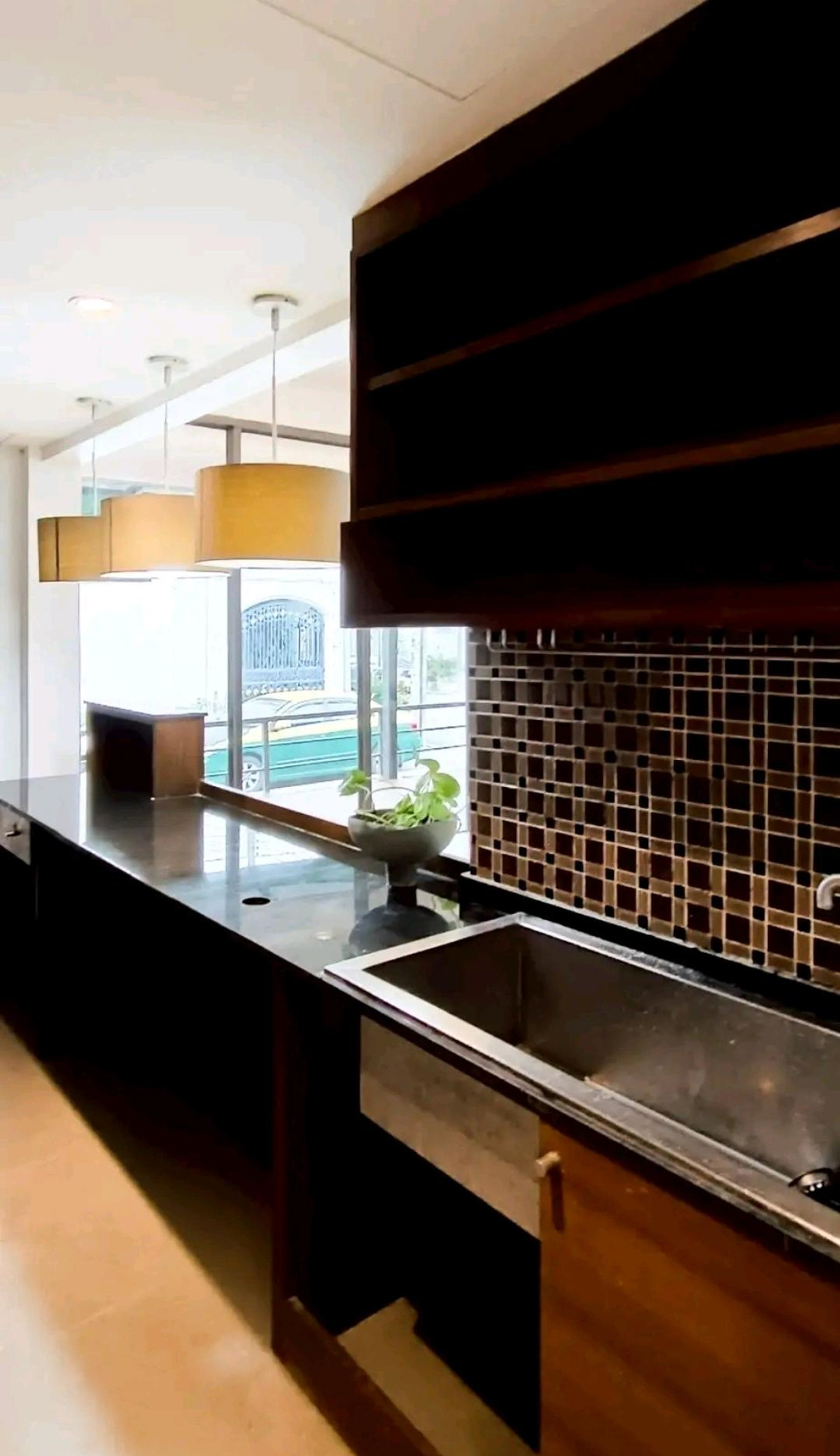 ขายบ้านพระราม 9 เพชรบุรีตัดใหม่ RCA : 🔥 ขายทาวน์โฮมพระราม 9 ซ.11 หลังมุม 3 ชั้น 36 ตร.วา 320 ตร.ม. รีโนเวทสวย ทำธุรกิจได้ทันที เหลือ 12.5 ล้าน 📞 065-536-5165 #ทาวน์โฮมพระราม9 #โฮมออฟฟิศ #ทำเลทอง #ลงทุนอสังหา #ลูกเจี๊ยบอสังหา ✨