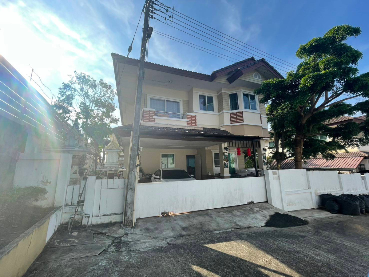 ขายบ้านเชียงราย : โปรด่วน ❗ขายต่ำกว่าราคาตลาดทั่วไป !!! บ้านเดี่ยว 2 ชั้น โครงการหมู่บ้านสินธานี 8  เมืองเชียงราย  พื้นที่มากกว่า 82.30 ตรว.ในราคา 3.5 M สนใจสอบสามารถถามเพิ่มเติม