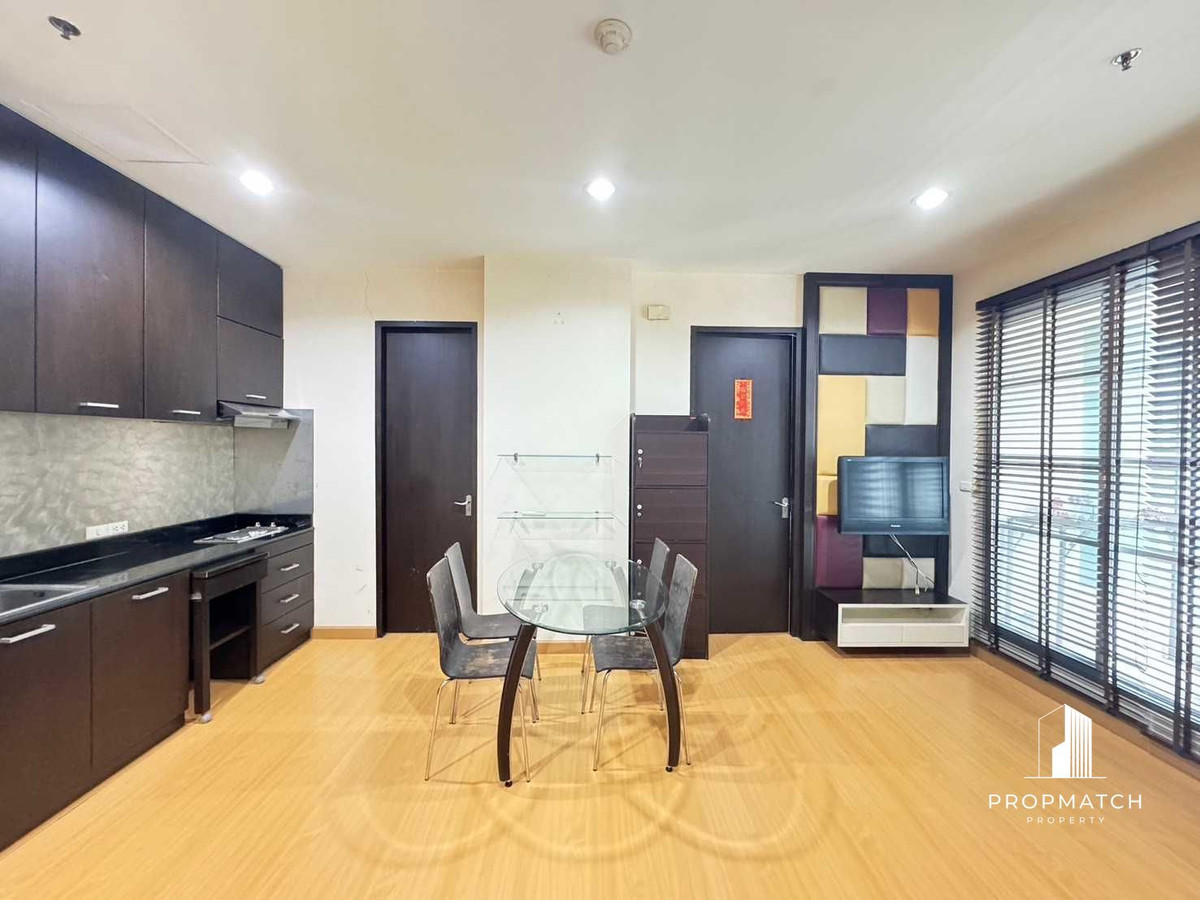 ขายคอนโดราชเทวี พญาไท : 🔥Hot Deal 🔥 Baan Klang Krung Siam - Pathumwan (1Bed 1Bath 55 SQM.)  Selling Price :  6,190,000 baht Tel.0869559955 K.Tham